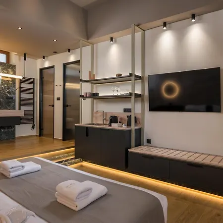 Agave Aparthotel 4*