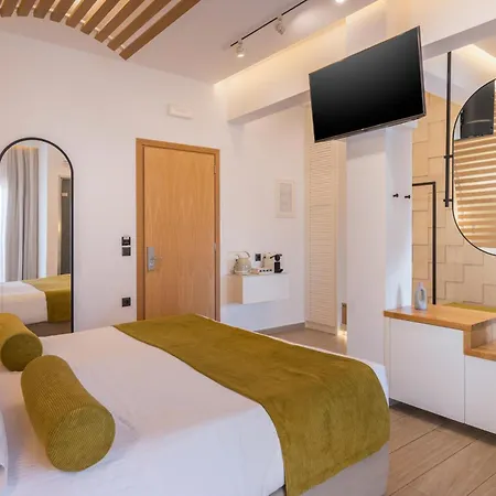Agave Aparthotel 4*